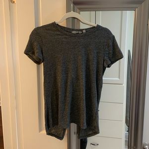 Athleta XS Dark Gray Top with short sleeves and an open back with a twist!